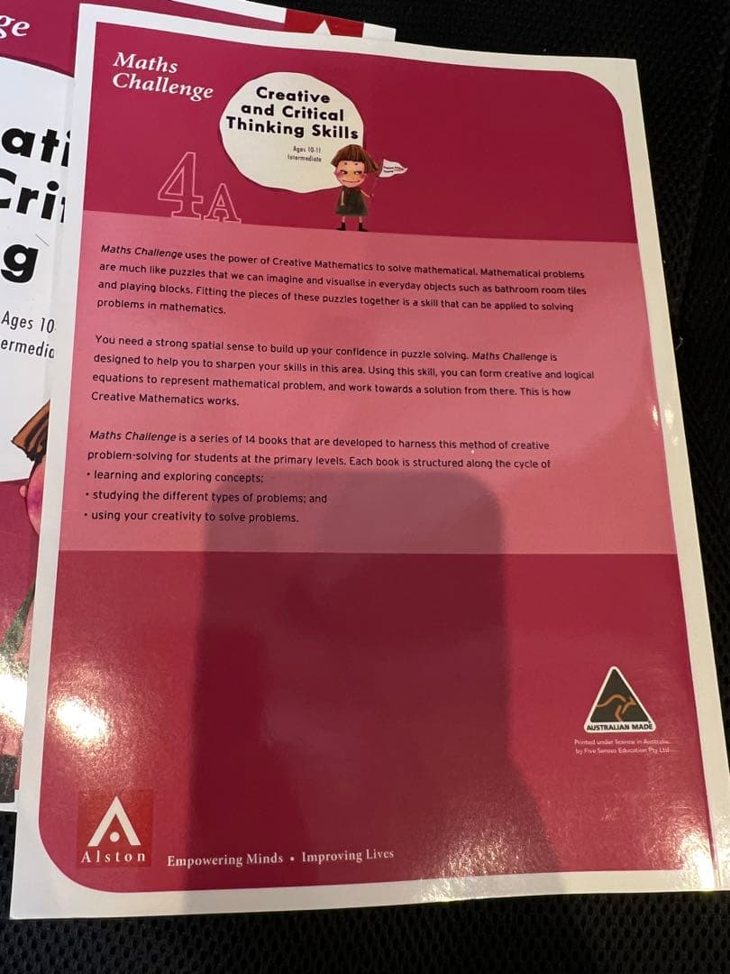 洋書 Creative and critical thinking skills 4