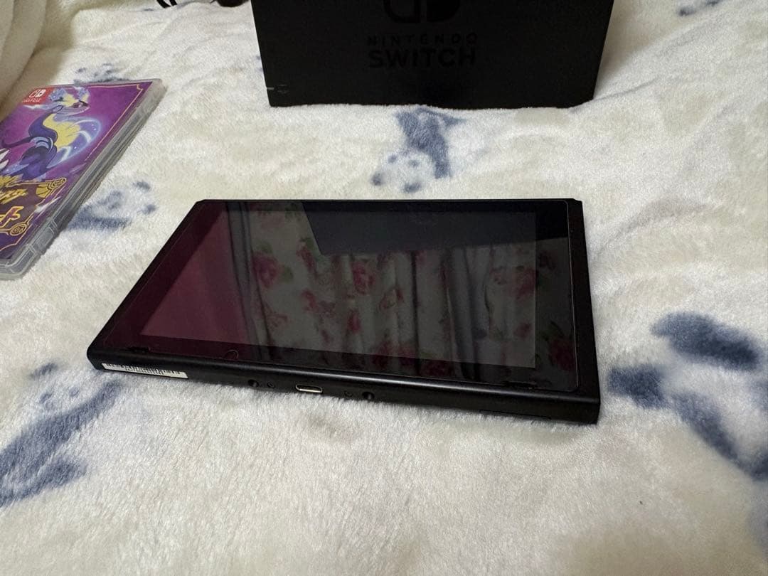 任天堂Switch 本体＋ゲームソフト2本＋SDカード256GB