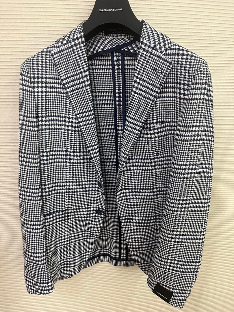 TAGLIATORE タリアトーレ ジャケット