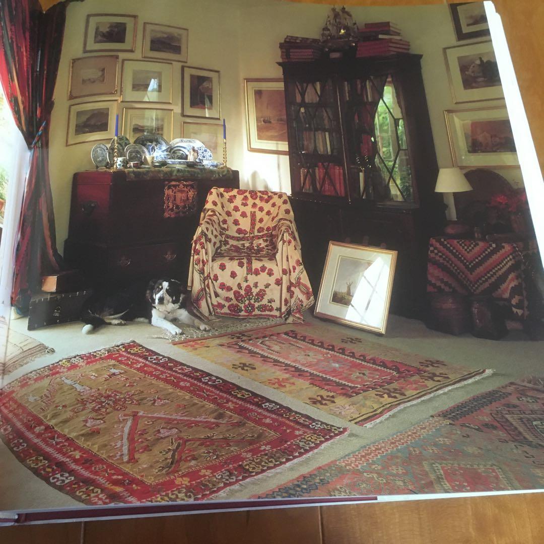 洋書　Living with Kilims ペルシャ絨毯の本