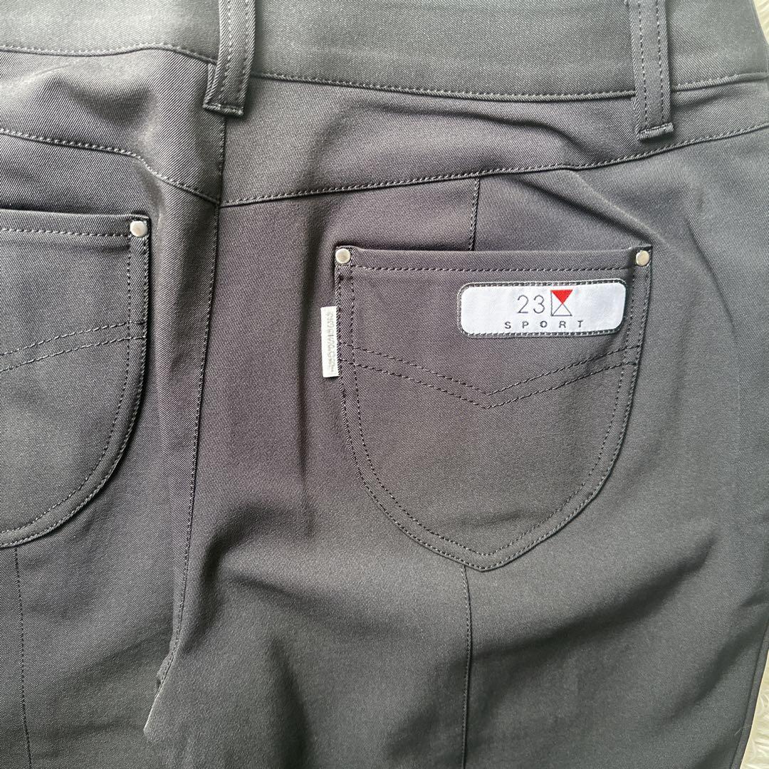 新品タグ付 23区 ゴルフ パンツ 黒 67 M〜L ストレッチ フレア