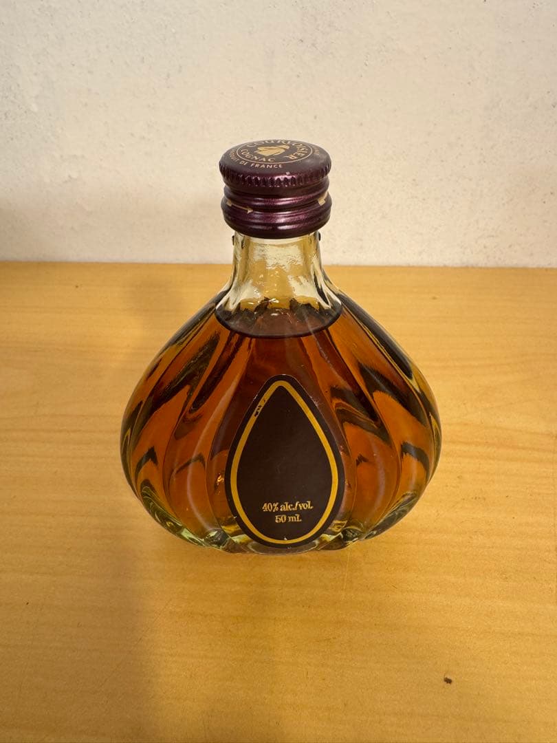 クルボアジェ XO グリーンボトル COURVOISIER 箱付+ミニボトル付