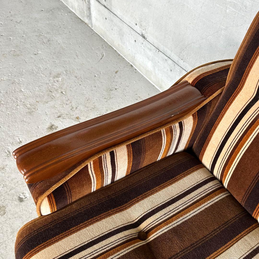 ★昭和レトロ★ 2人掛けソファ ストライプベロア 木肘 応接チェア 純喫茶風