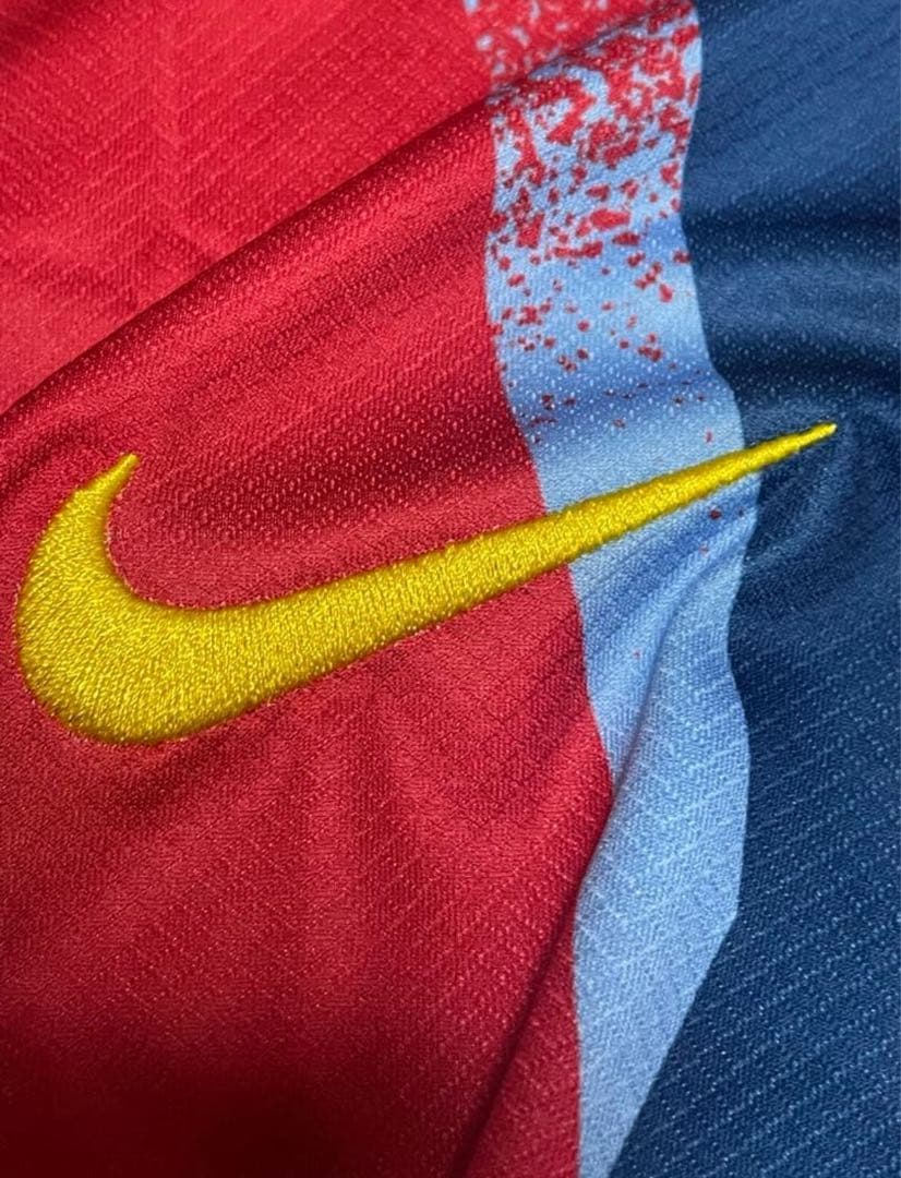 FCバルセロナペドリユニフォーム4th 25-26 ペドリ8番シャツ