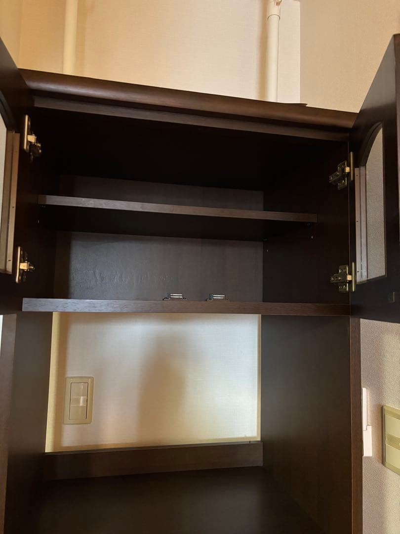 専用‼️【美品】食器棚 収納キャビネット ガラス扉付き