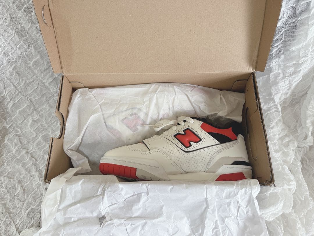 NEW BALANCE BB550VTB シーソルト トゥルーレッドホワイト
