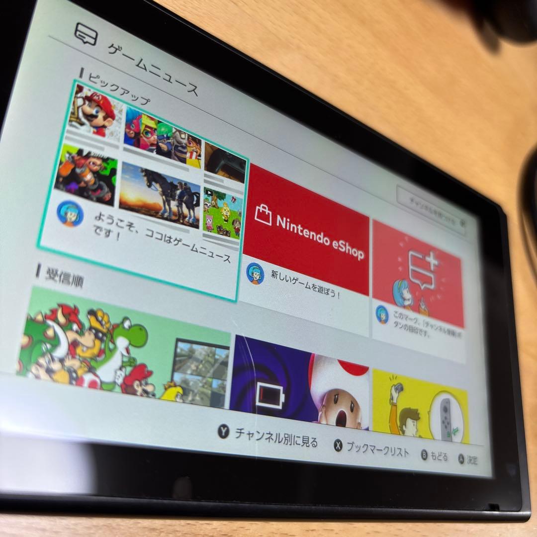 nintendo switch 本体　画面傷あり　ニンテンドースイッチ