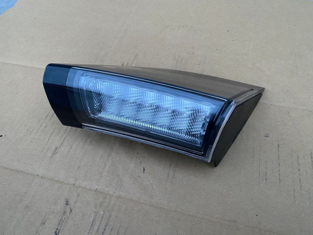 シビックタイプR FK8 純正テールランプ　無限シーケンシャル