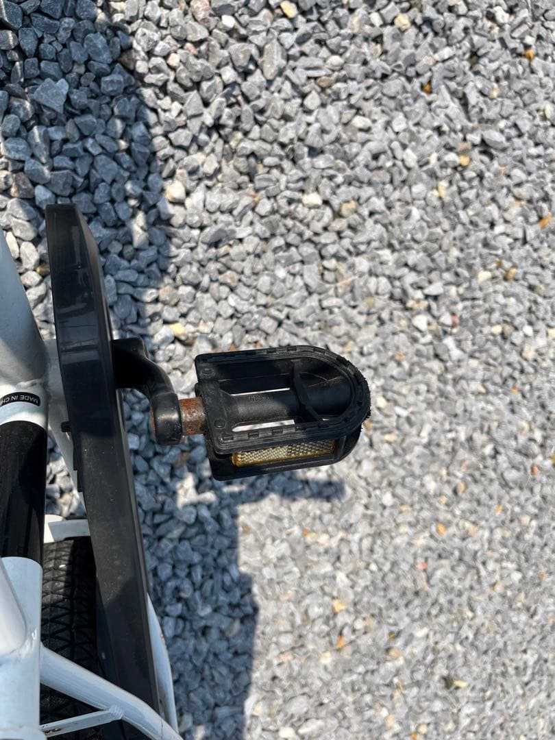 DEEPER ホワイト 18インチ 子供自転車