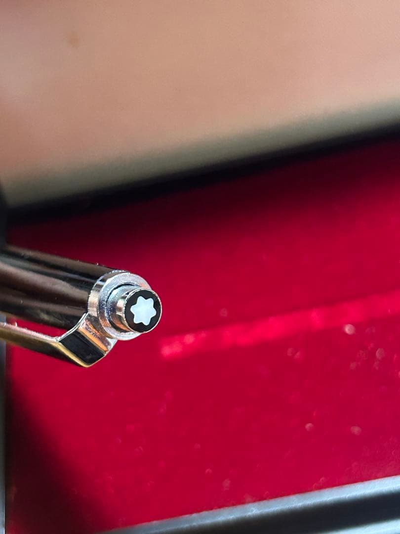 モンブラン ノック式ボールペン 690 箱付き　廃盤