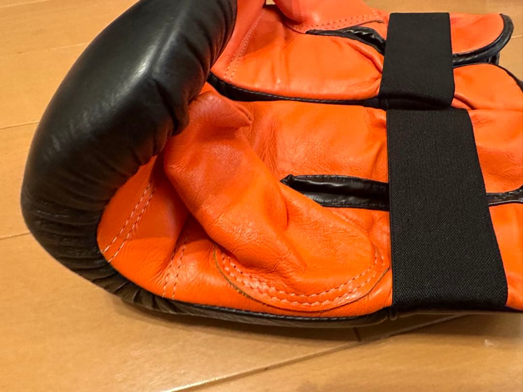 ボクシング グローブ