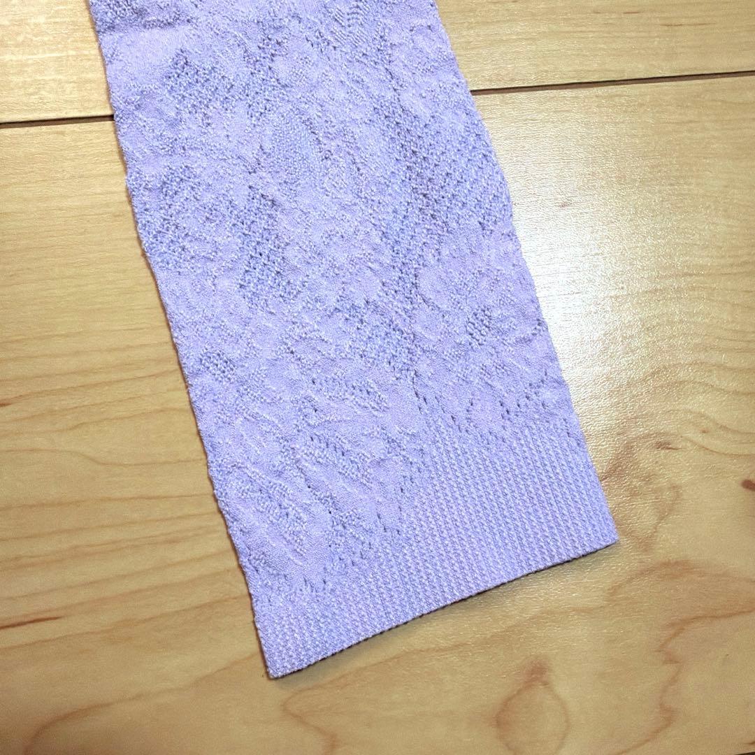 新品Chacott サイズM スクエアネックデザイントップ ¥15,950