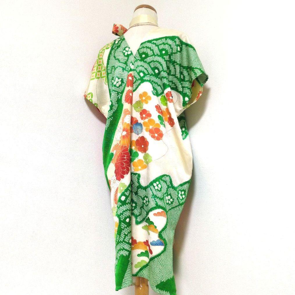 正絹 アイボリーに緑絞り 橙花 振袖リメイクV開きワンピ