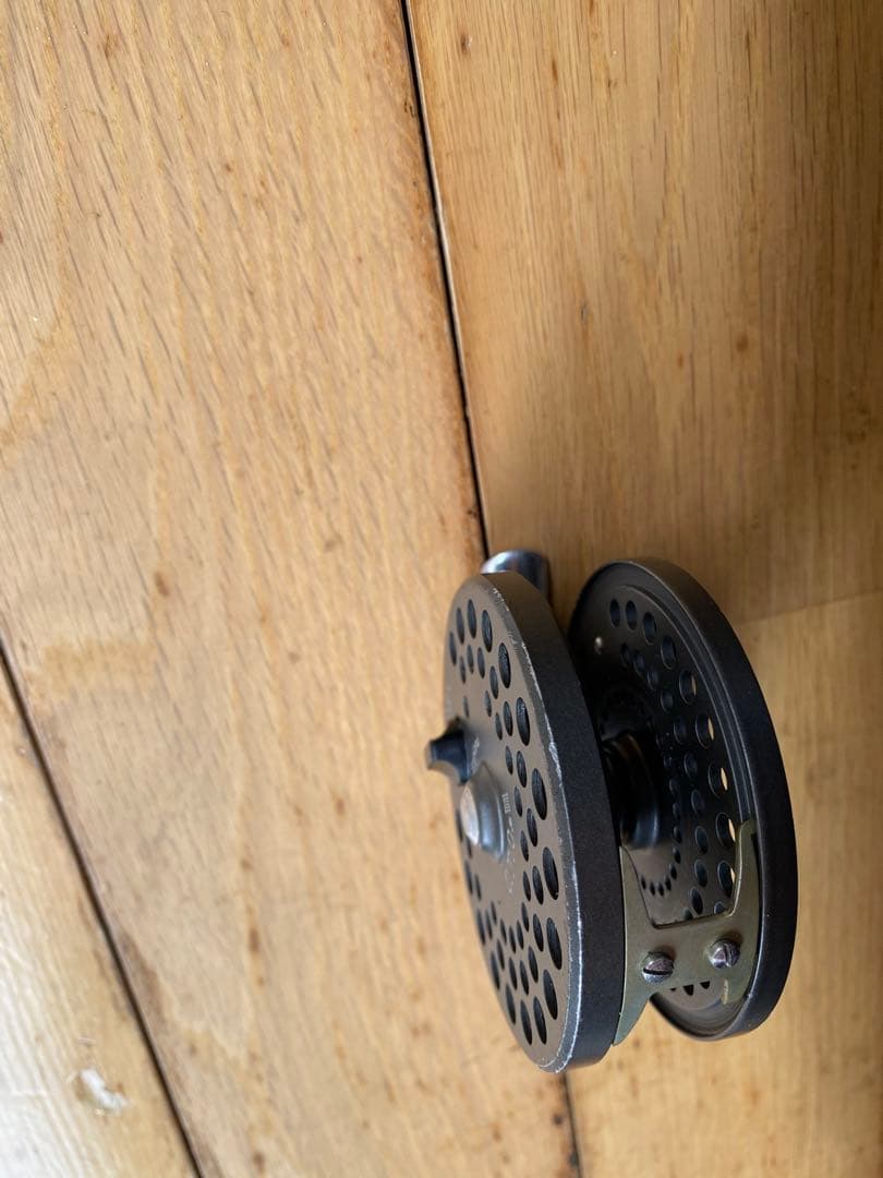 オービス　ORVIS CFOⅢ オリジナルケース付き