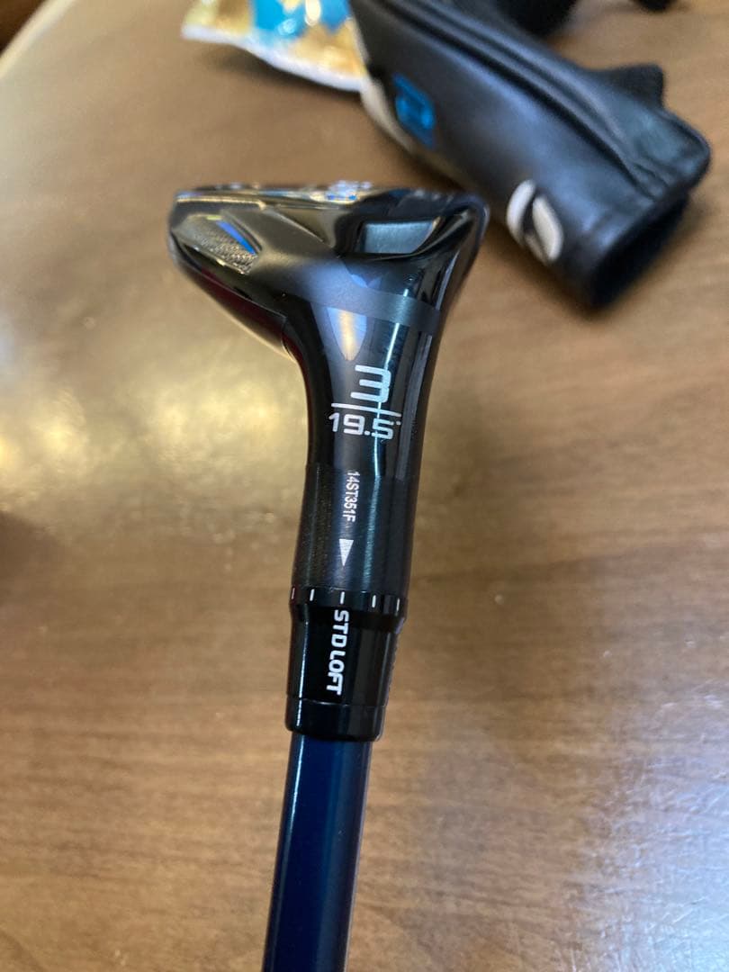 TaylorMade 3番ユーティリティ　SIM2 ロフト角　19.5