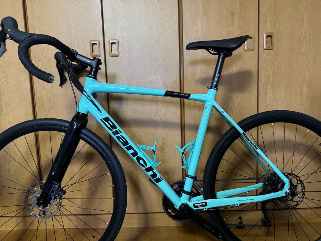 Bianchi VIA NIRONE 7 ALLROAD グラベルロード