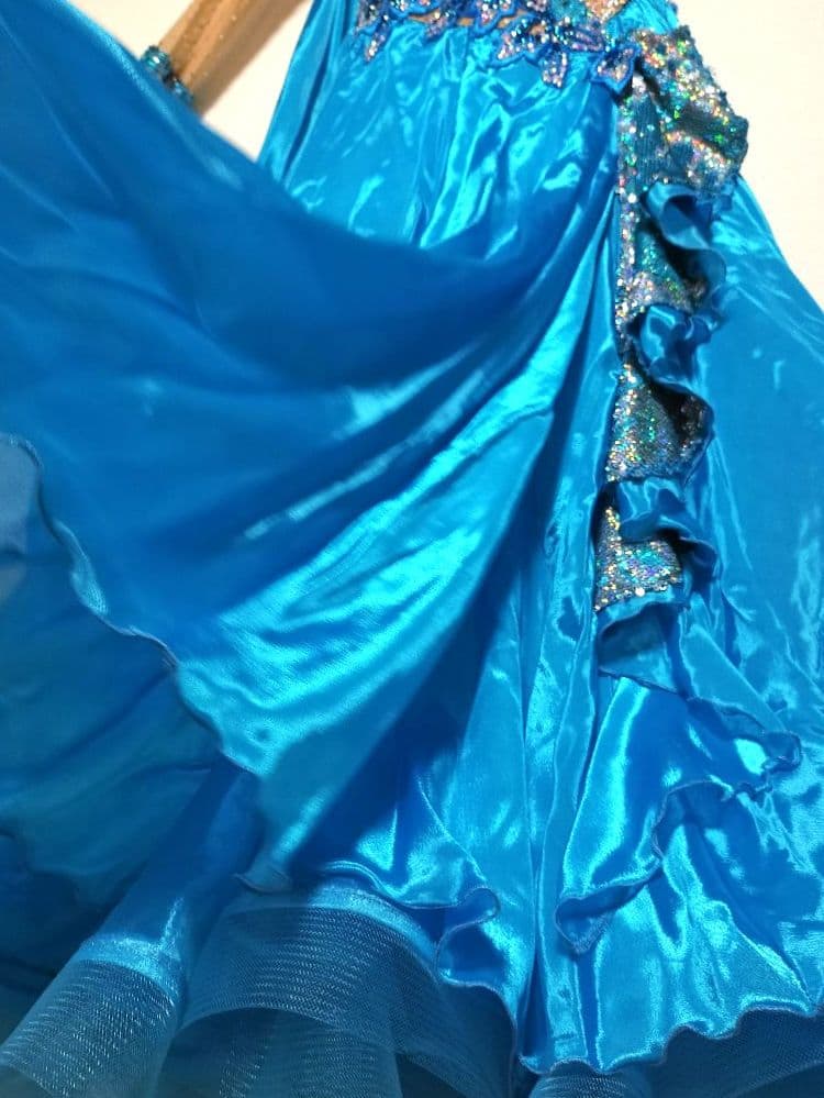 社交ダンス♡モダン　スタンダードドレス　競技　デモ