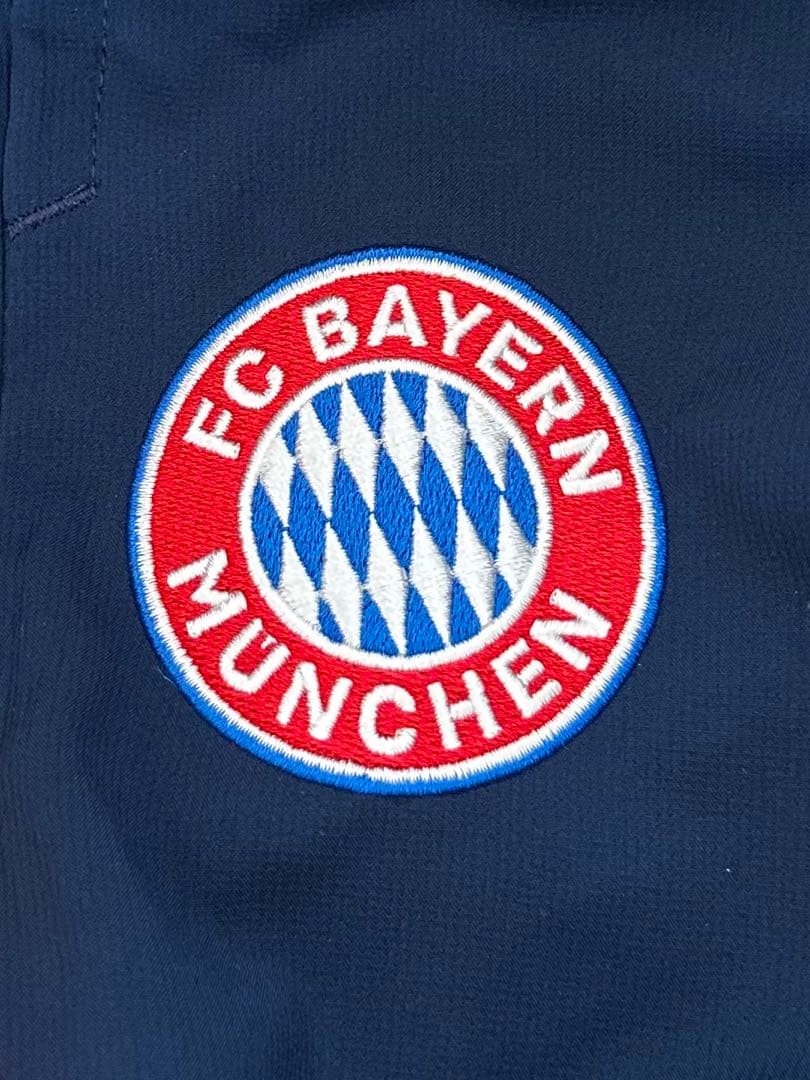 新品　アディダス　バイエルン ジャージ トラックパンツ サッカー ネイビー