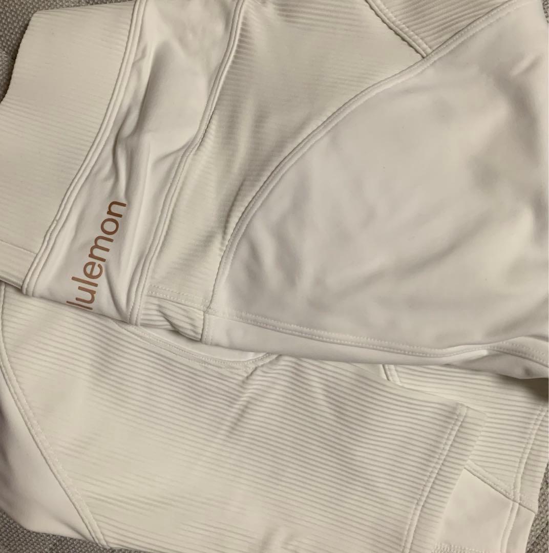 lululemon ルルレモン♡レアなホワイト レギンス ヨガ サイズ2