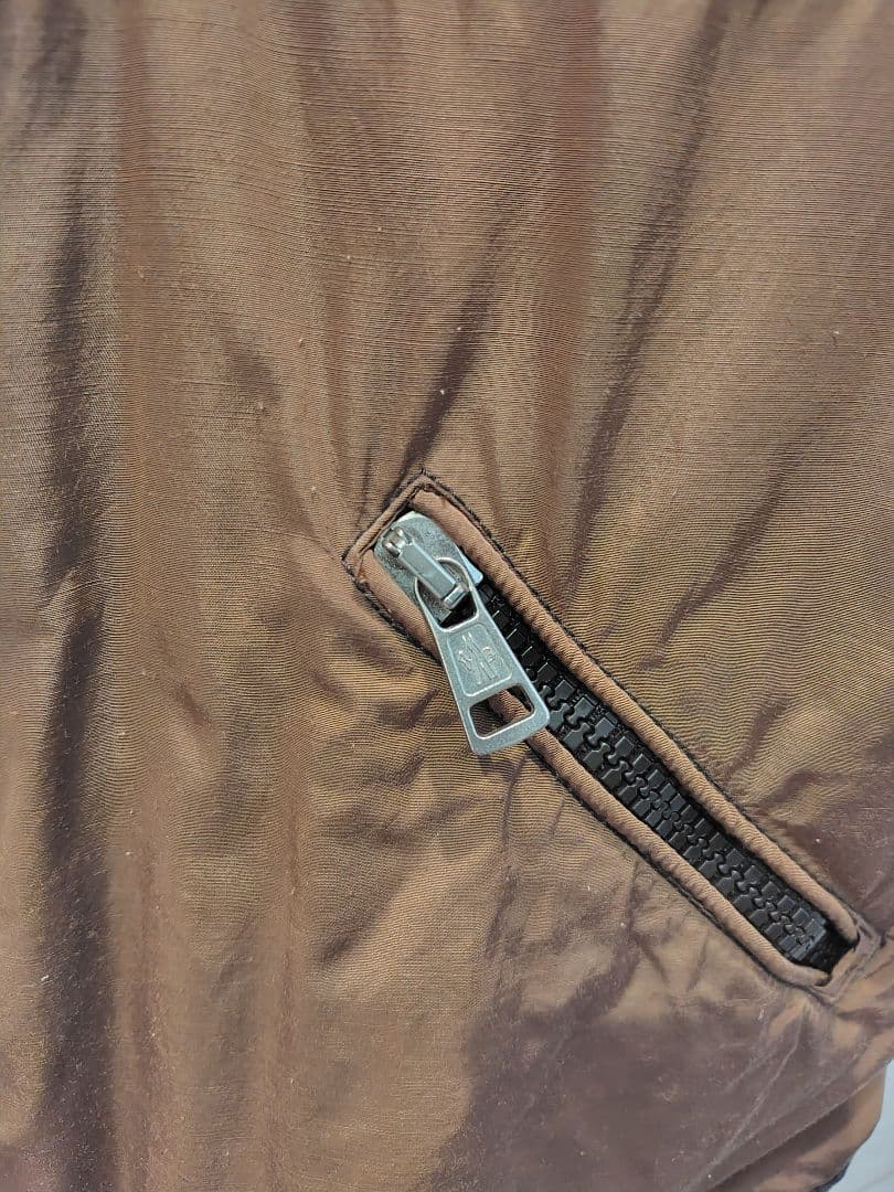 MONCLERフード付きダウンベスト ブラウン・ブルー