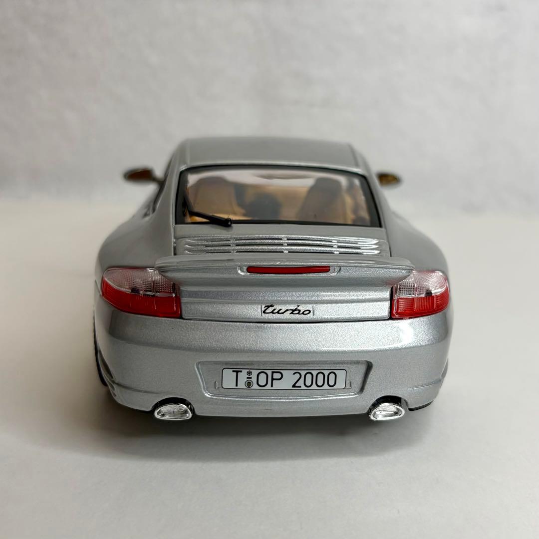 burago ポルシェ 911ターボ 1999 1/18 996ターボ