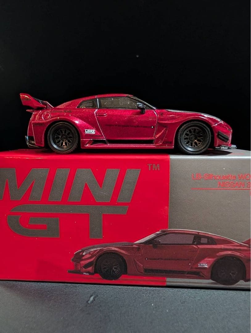 なん様限定　1/64ミニカー LB- Silhoueue WORKS GT