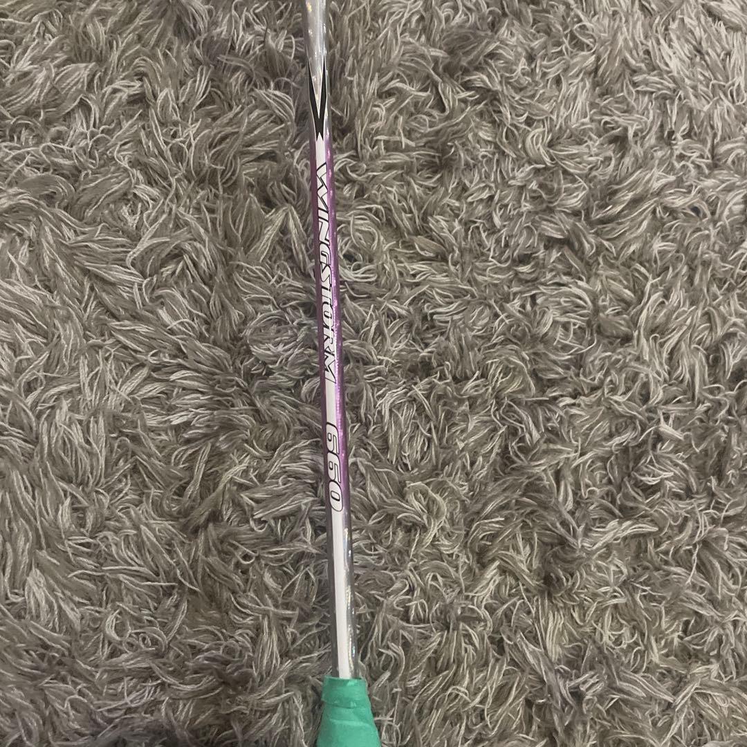 リーニン　バドミントンラケット　ピンク　初心者ジュニア