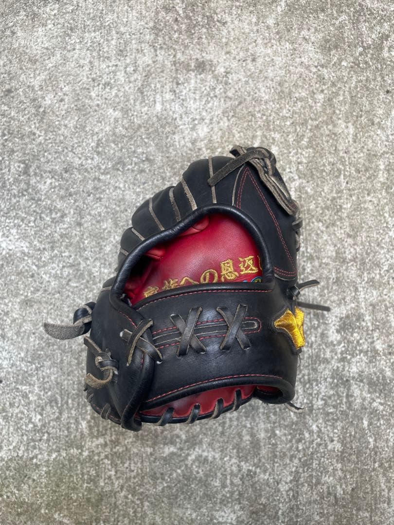 【商品値下げ中‼️一般硬式】ミズノプロオーダーグローブ　外野手用　刺繡入り