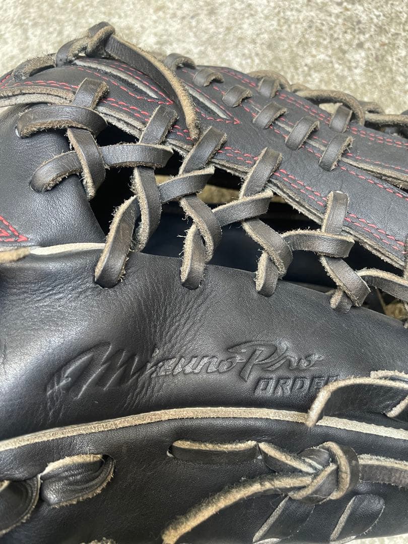 【商品値下げ中‼️一般硬式】ミズノプロオーダーグローブ　外野手用　刺繡入り