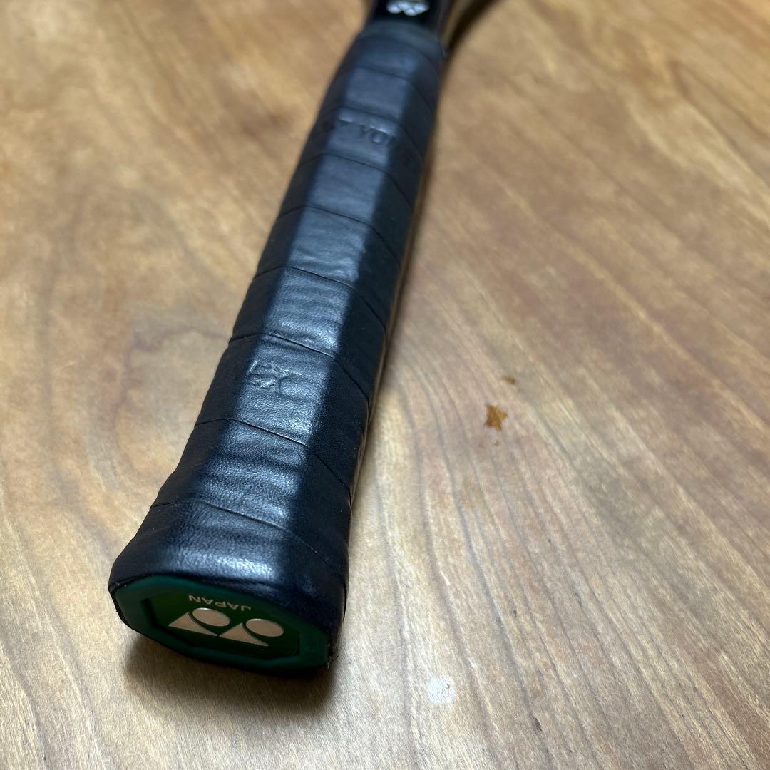 美品ヨネックス　テニスラケット レグナ 100 02RGN100-243 G2