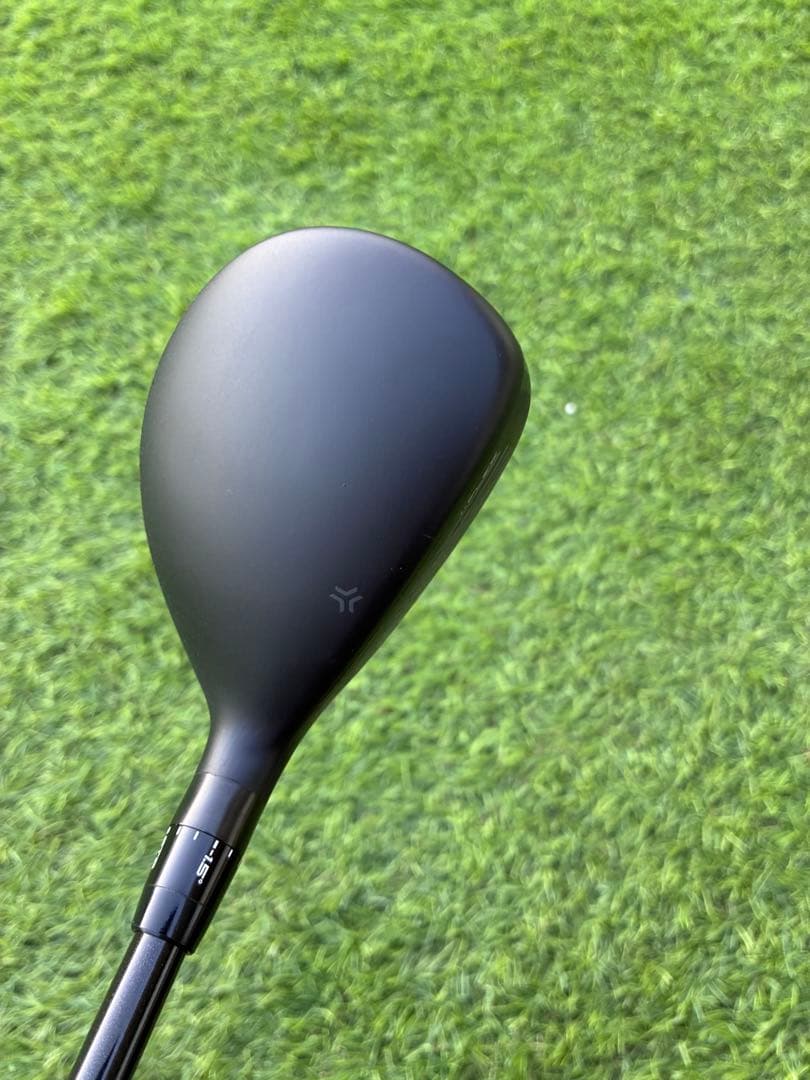 スリクソン　ユーティリティ　ハイブリッド　レフティ　ZXi ３番　19度