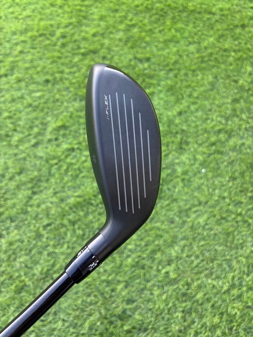 スリクソン　ユーティリティ　ハイブリッド　レフティ　ZXi ３番　19度