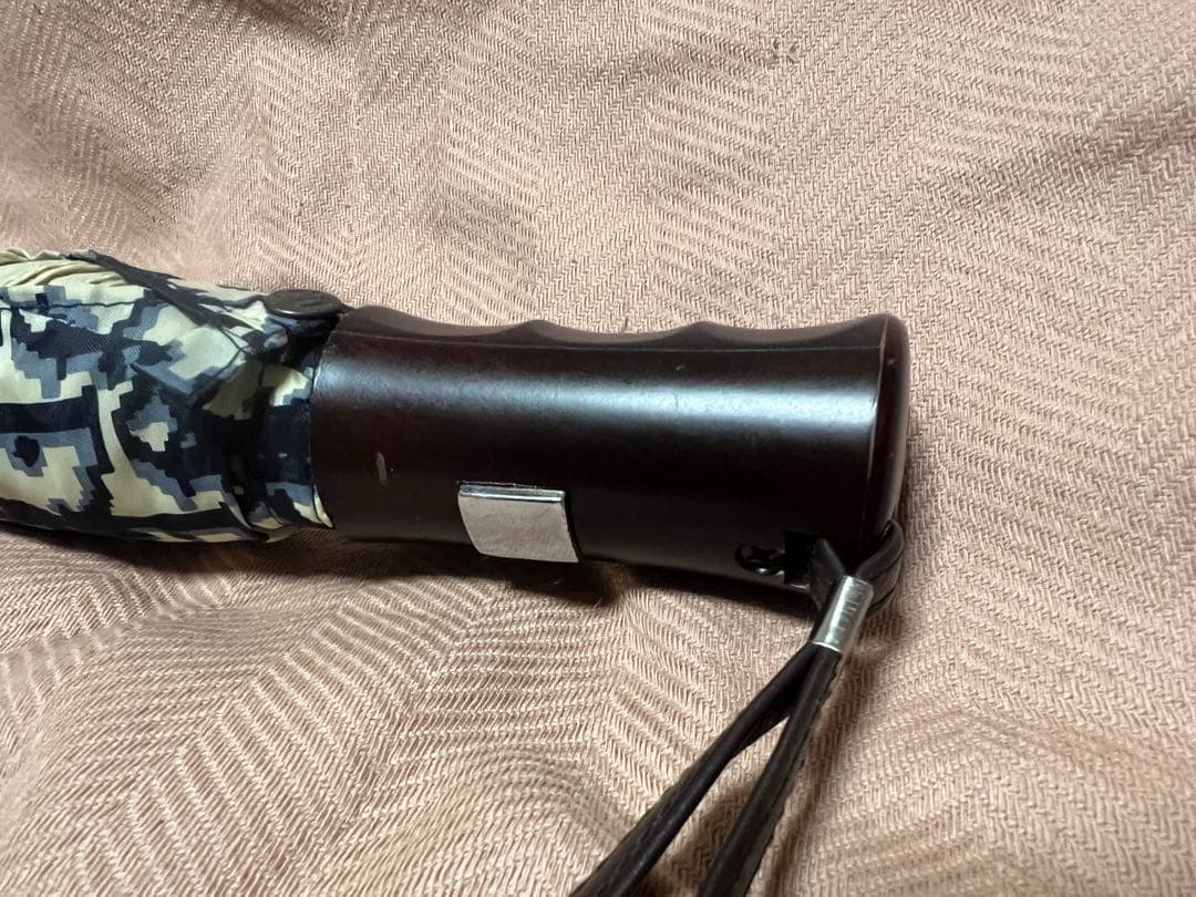 Christian Diorロゴ柄 トロッター 折り畳み傘収納ケース付