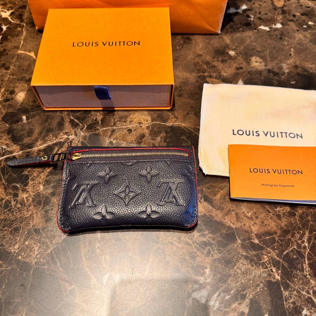 LOUIS VUITTON　ルイ・ヴィトン　キーリング付きケース　小銭入れ