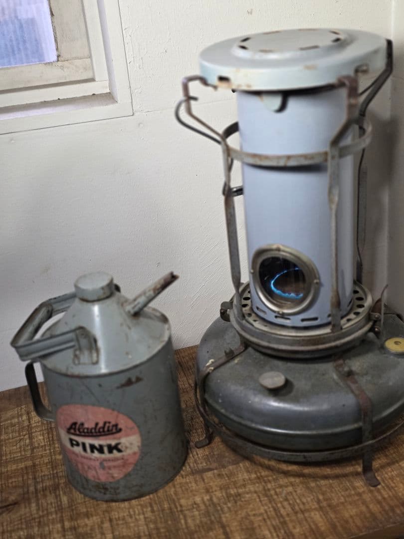 激レア　給油缶　アラジンストーブ　ビンテージストーブ　アラジンピンク5.5L