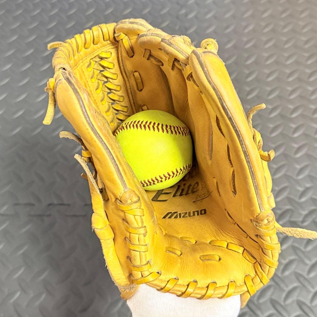 MIZUNO グローバルエリートRG 軟式少年用 内野手向け 右投げ Mサイズ