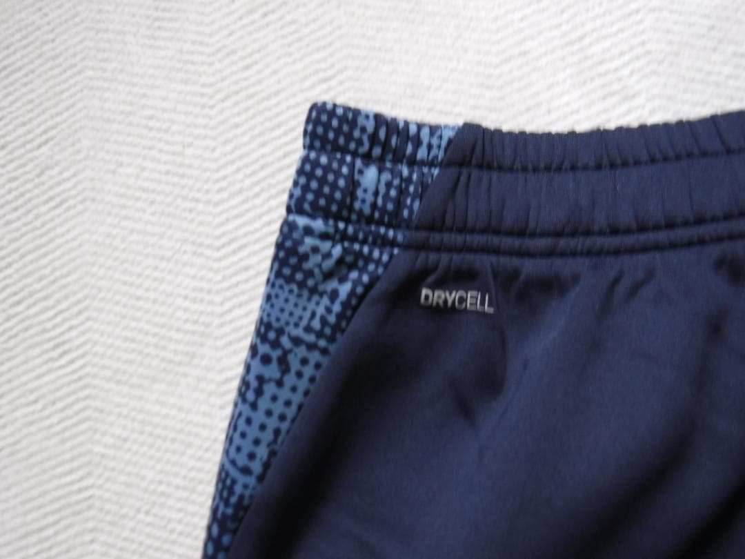 【未使用・新品】ＰＵＭＡ プーマ ジャージ上下 ＸＸＬサイズ