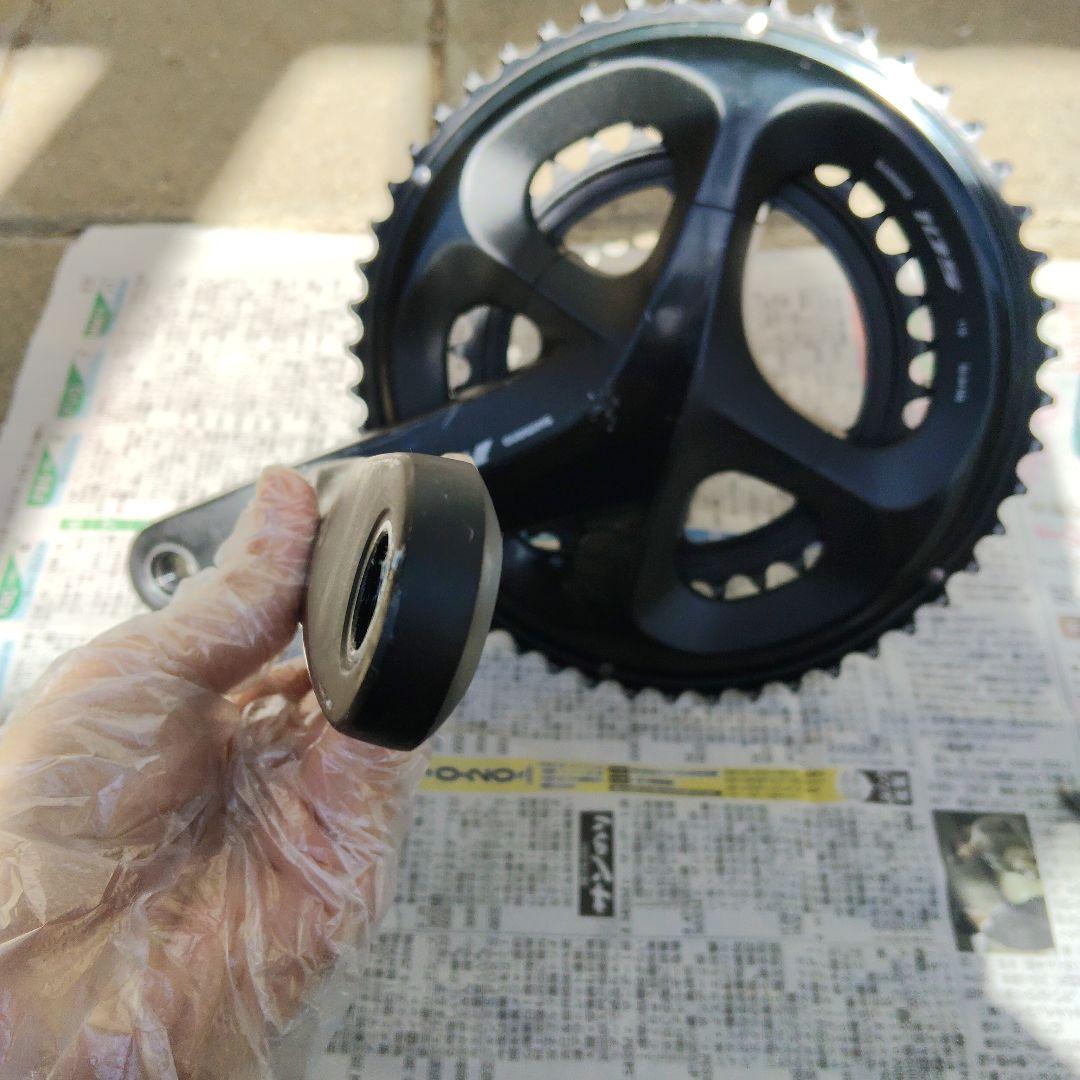 SHIMANO クランクセット