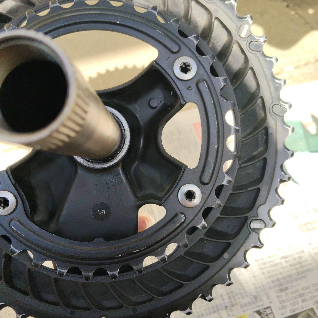 SHIMANO クランクセット