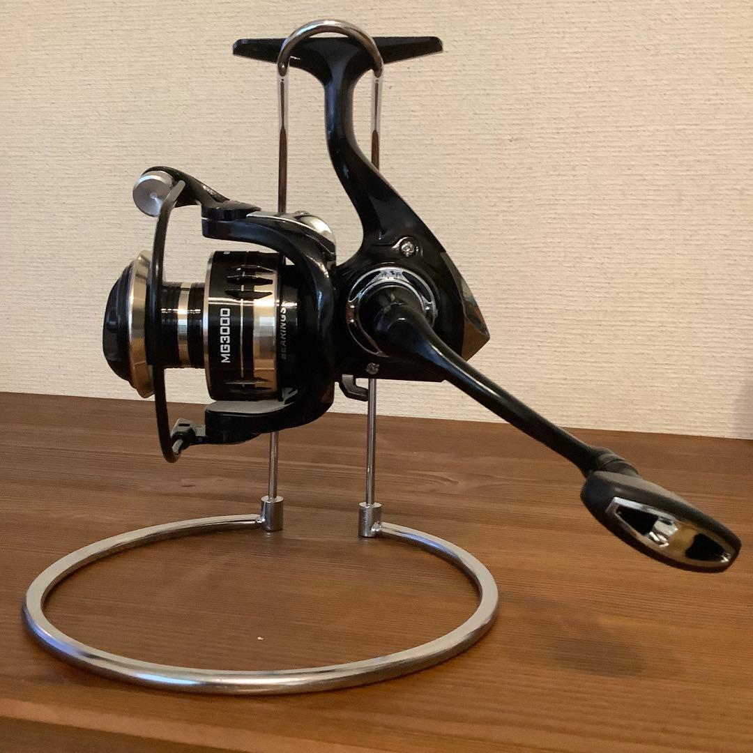 ショアジギ　5ピース2.4mスピニングロッド&スピニングリール3000番シーバス