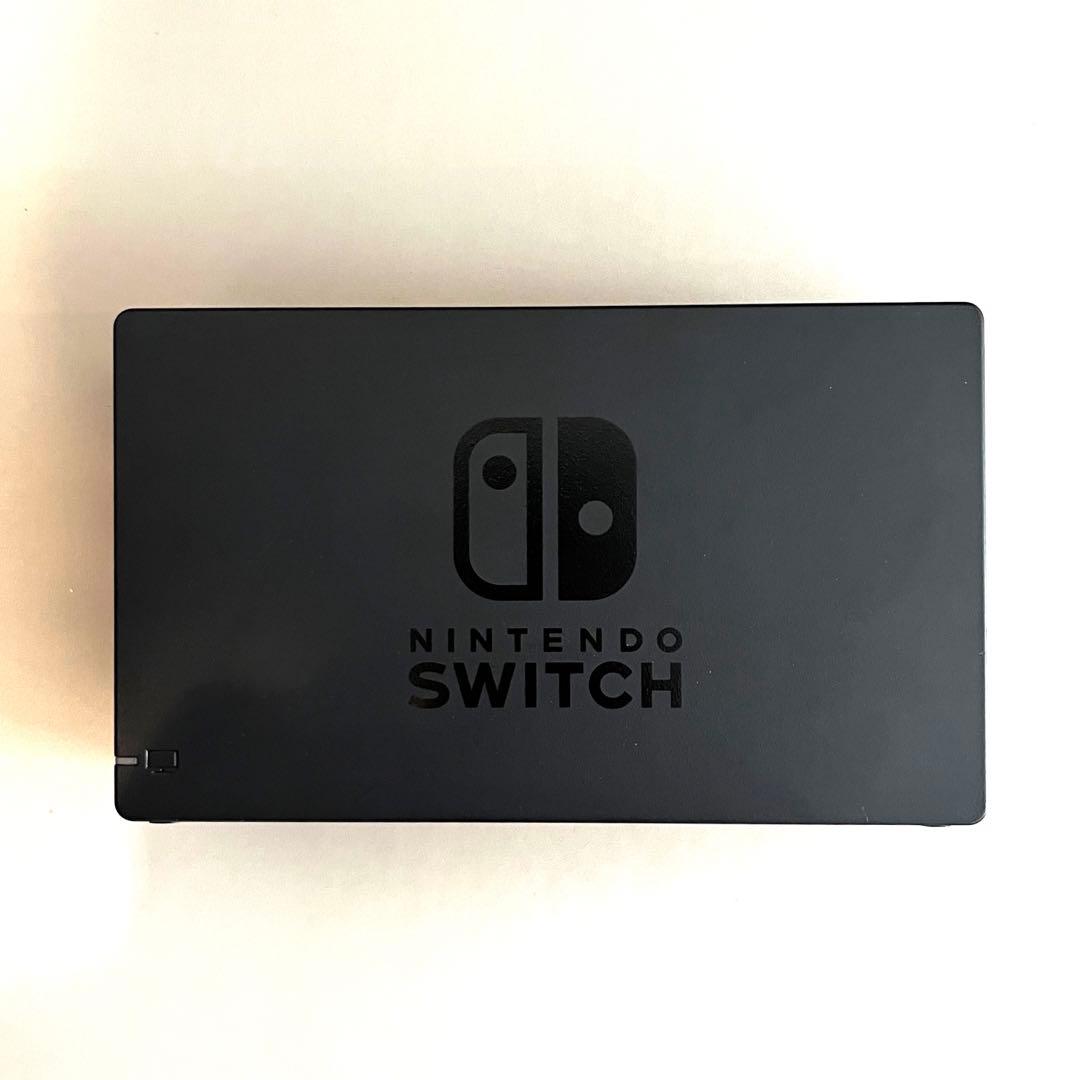 Nintendo Switch バッテリー強化版　純正ケース付き