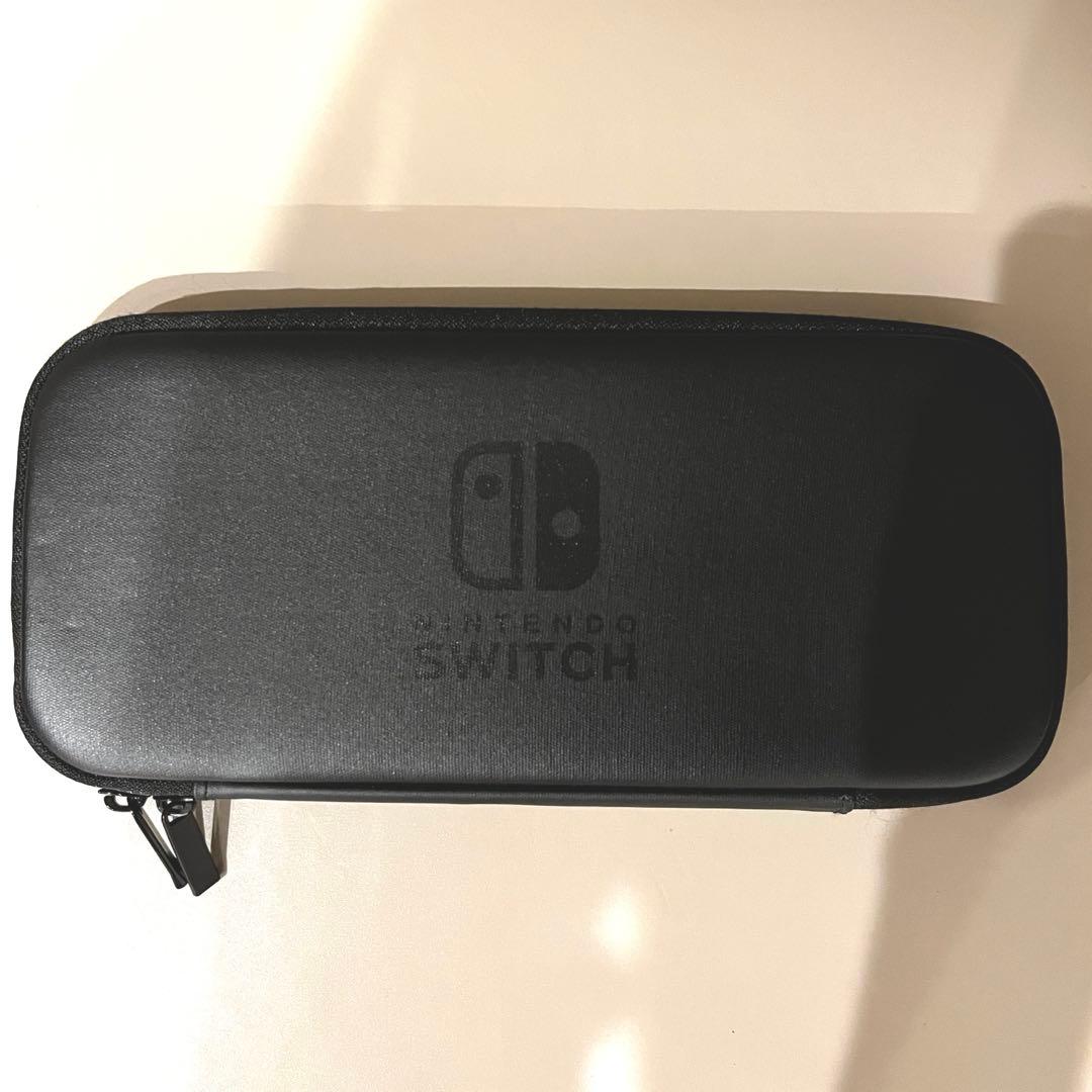 Nintendo Switch バッテリー強化版　純正ケース付き