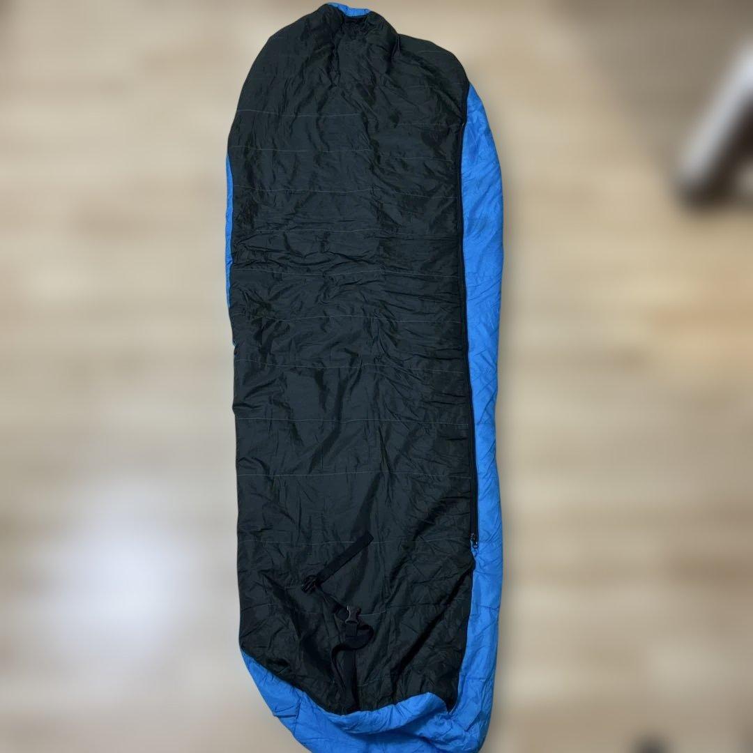 ISUKA Alpha Light 700 X 寝袋