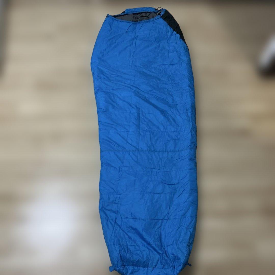 ISUKA Alpha Light 700 X 寝袋