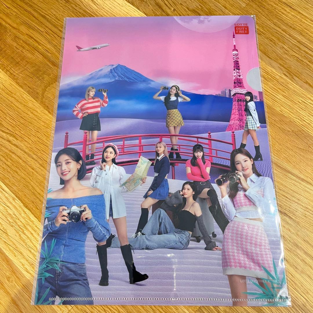 TWICE ロッテ免税店 銀座店限定 トレカ クリアファイル