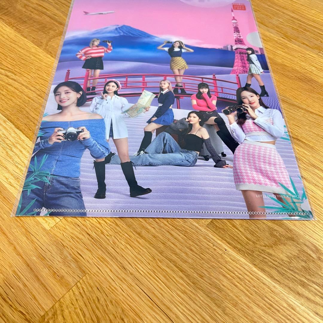 TWICE ロッテ免税店 銀座店限定 トレカ クリアファイル