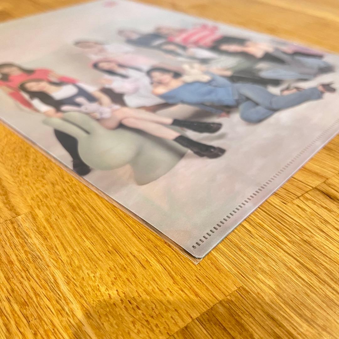 TWICE ロッテ免税店 銀座店限定 トレカ クリアファイル