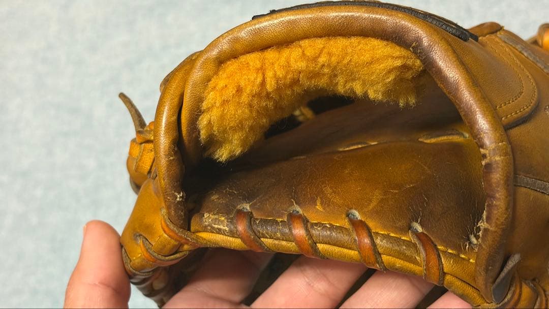 【希少】ミズノプロ 硬式用 内野手グラブ 最高級キップレザー使用　良型　収納袋付