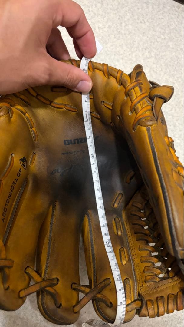 【希少】ミズノプロ 硬式用 内野手グラブ 最高級キップレザー使用　良型　収納袋付