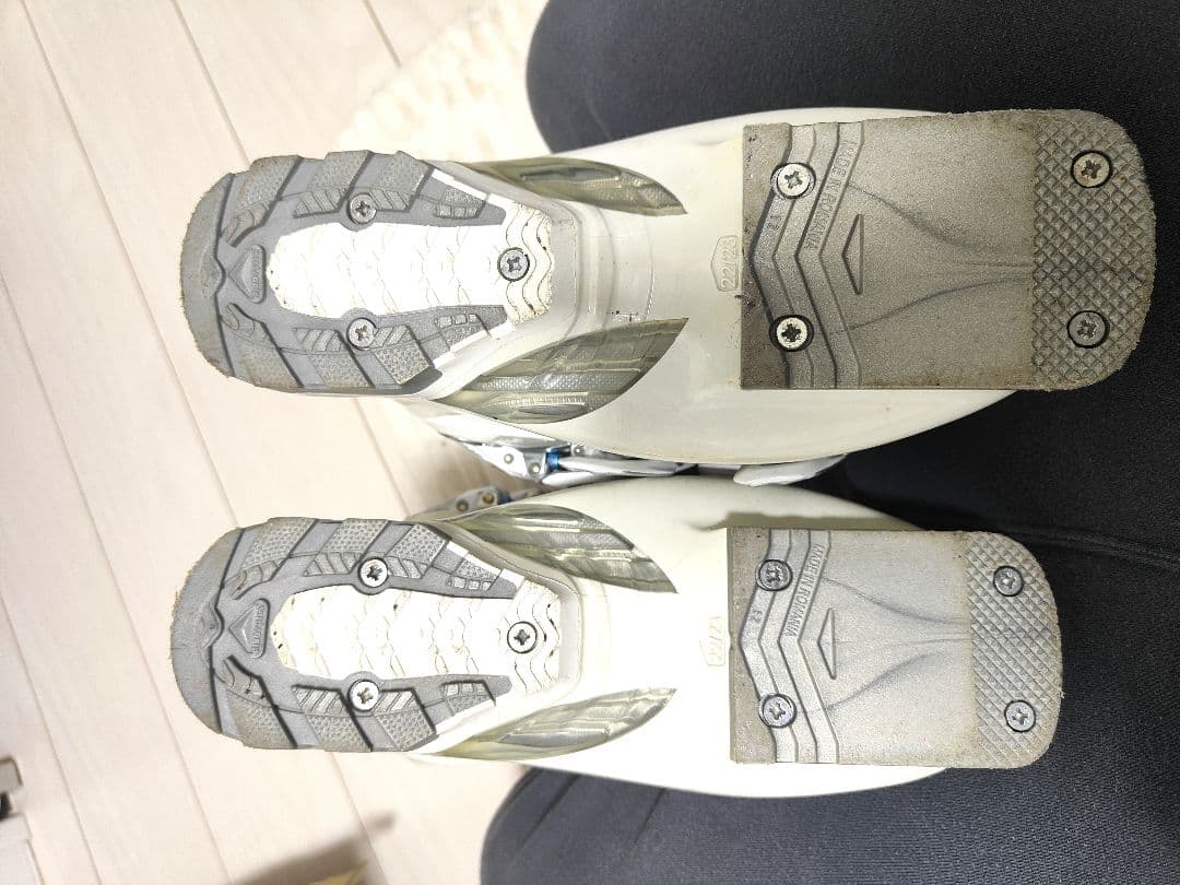 Salomon RS 85W スキーブーツ22-23cm 良品☆
